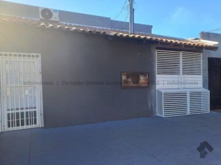 Casa Comercial em Aero Rancho