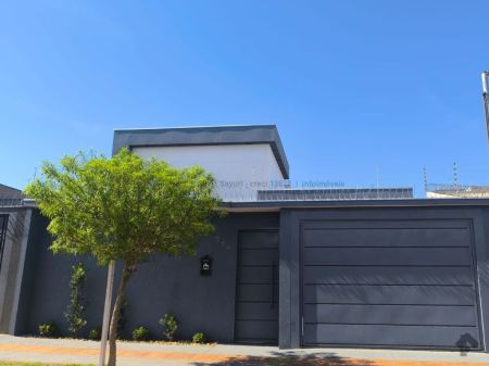 Casa-Térrea em Jardim das Nações