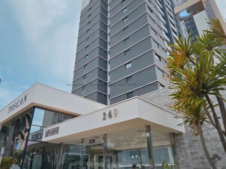 Apartamento em Itanhangá Park