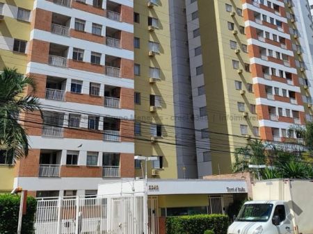 Apartamento em Jardim dos Estados