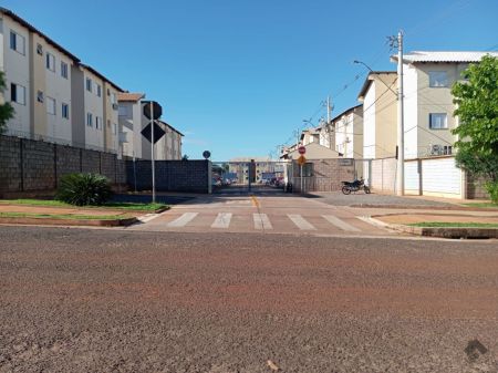 Apartamento em Jardim Centenário