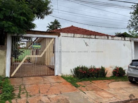 Casa-Térrea em Vila Bom Jardim