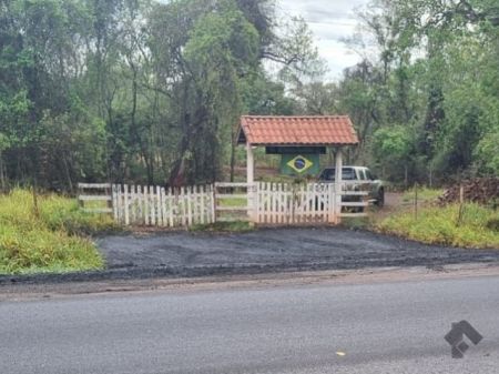 Chácara em Zona Rural