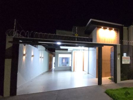 Casa-Térrea em Rita Vieira
