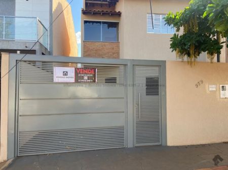 Sobrado em Buriti