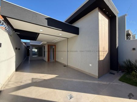 Casa-Térrea em Rita Vieira
