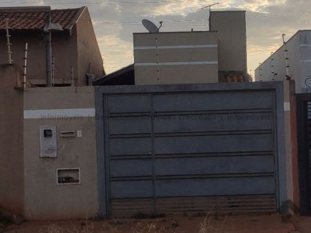 Casa-Térrea em Jardim Noroeste