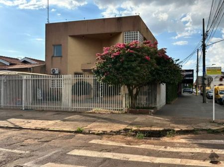 Imóvel Comercial em Vila Vilas Boas