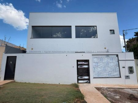 Imóvel Comercial em Monte Castelo