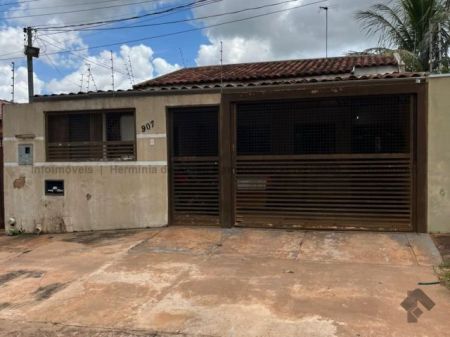 Casa-Térrea em Vila Nasser