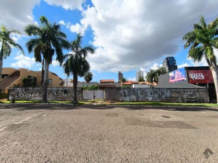Terreno em Jardim dos Estados