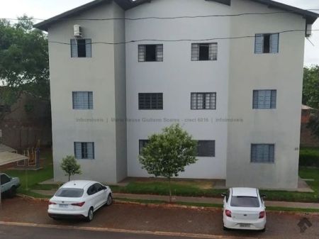 Apartamento em Coophasul