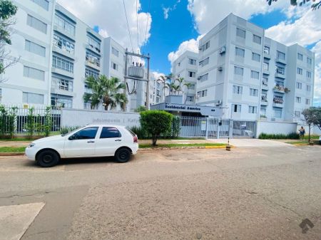 Apartamento em Vila Carvalho