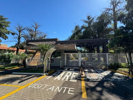 Apartamento em Carandá Bosque I