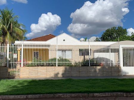 Casa-Térrea em Vila Taveirópolis