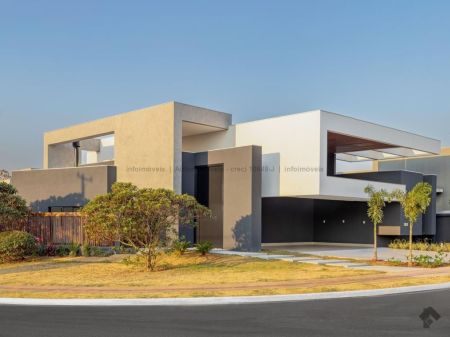 Casa-Térrea-Condomínio em Residencial Alphaville II