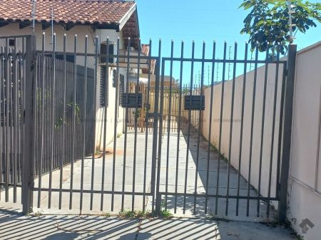 Casa-Térrea-Condomínio em Vila Sobrinho