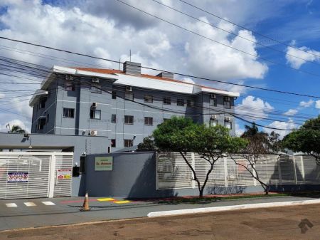 Apartamento em Vila Ipiranga
