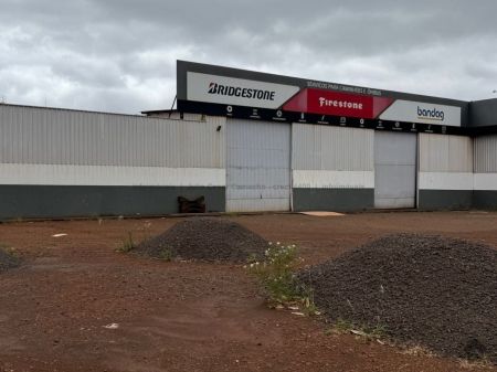 Imóvel Comercial em Chácara Califórnia