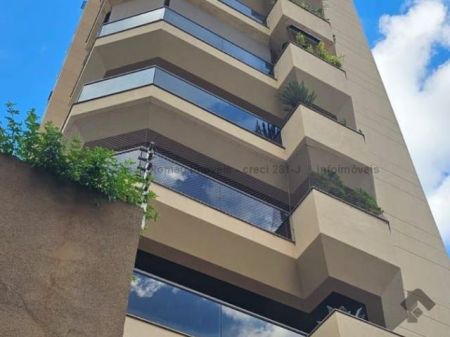 Apartamento em Centro