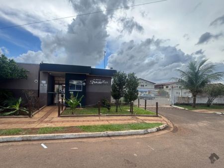 Apartamento em Jardim Carioca