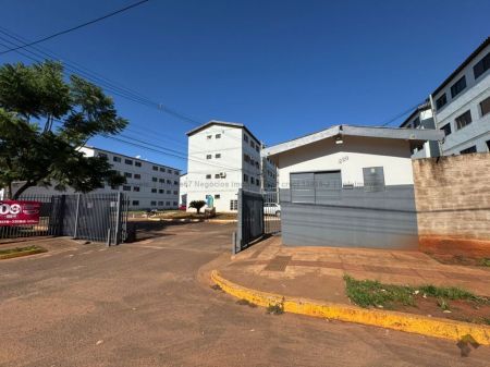 Apartamento em Jardim Monte Alegre