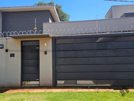 Casa-Térrea em Jardim Auxiliadora