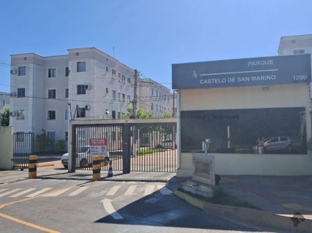 Apartamento em Pioneiros