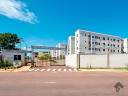 Apartamento em Pioneiros