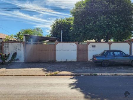 Casa-Térrea em Vila Marambaia