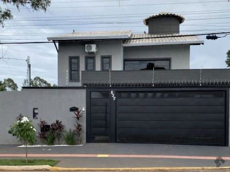 Sobrado em Vila Taveirópolis