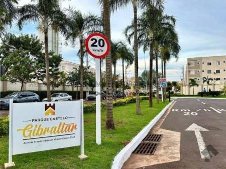 Apartamento em Pioneiros