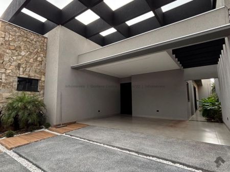 Casa-Térrea em Vila Planalto
