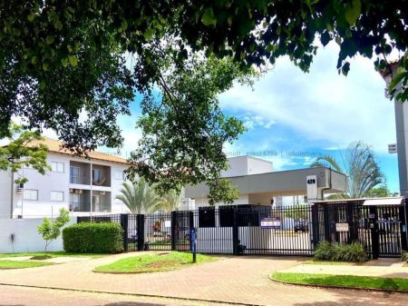 Apartamento em Jardim São Lourenço