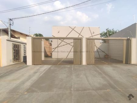 Apartamento em Vila Manoel Taveira