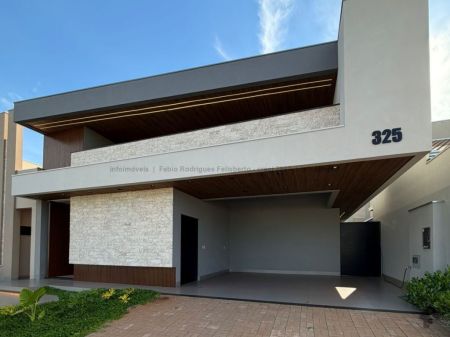 Casa-Térrea-Condomínio em Residencial Porto Madero