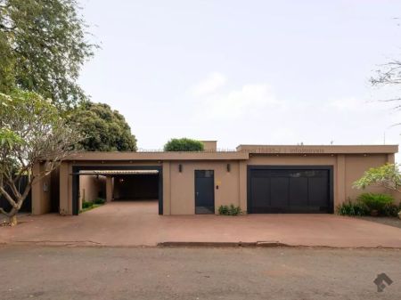 Casa Comercial em Vila São Luis