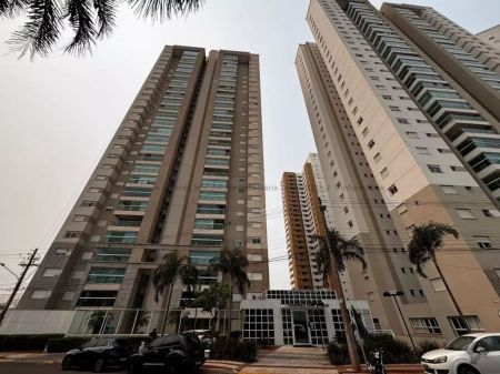 Apartamento em Royal Park
