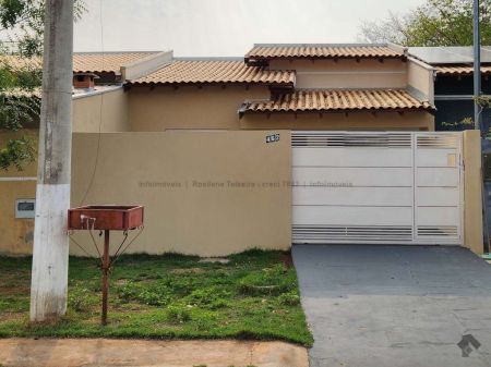 Casa-Térrea em Vila Donária
