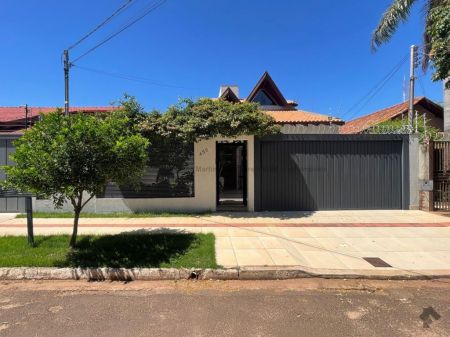 Casa-Térrea em Vila Vilas Boas