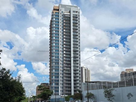 Apartamento em Carandá Bosque I