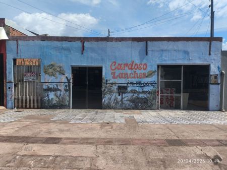 Casa Comercial em Jardim Bonança