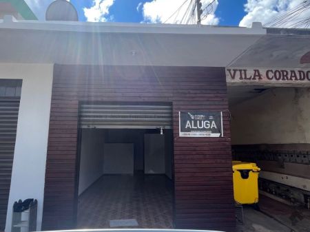 Sala / Salão / Loja em Centro
