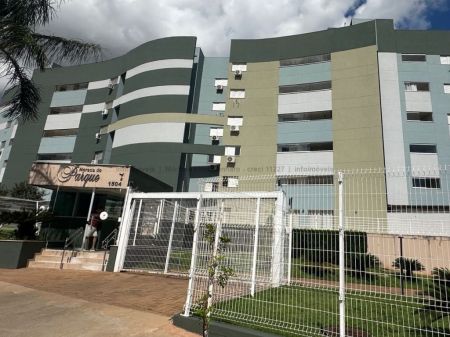 Apartamento em Jardim Veraneio