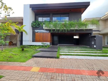 Sobrado-Condomínio em Residencial Alphaville III