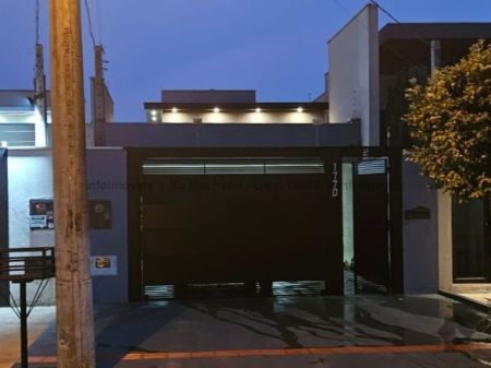Casa-Térrea em Santa Fé