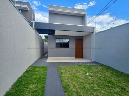 Casa-Térrea em Coronel Antonino