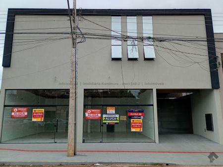 Sala / Salão / Loja em Centro