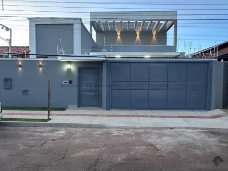 Casa-Térrea em Vila Vilas Boas