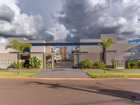 Casa-Térrea-Condomínio em Carandá Bosque III